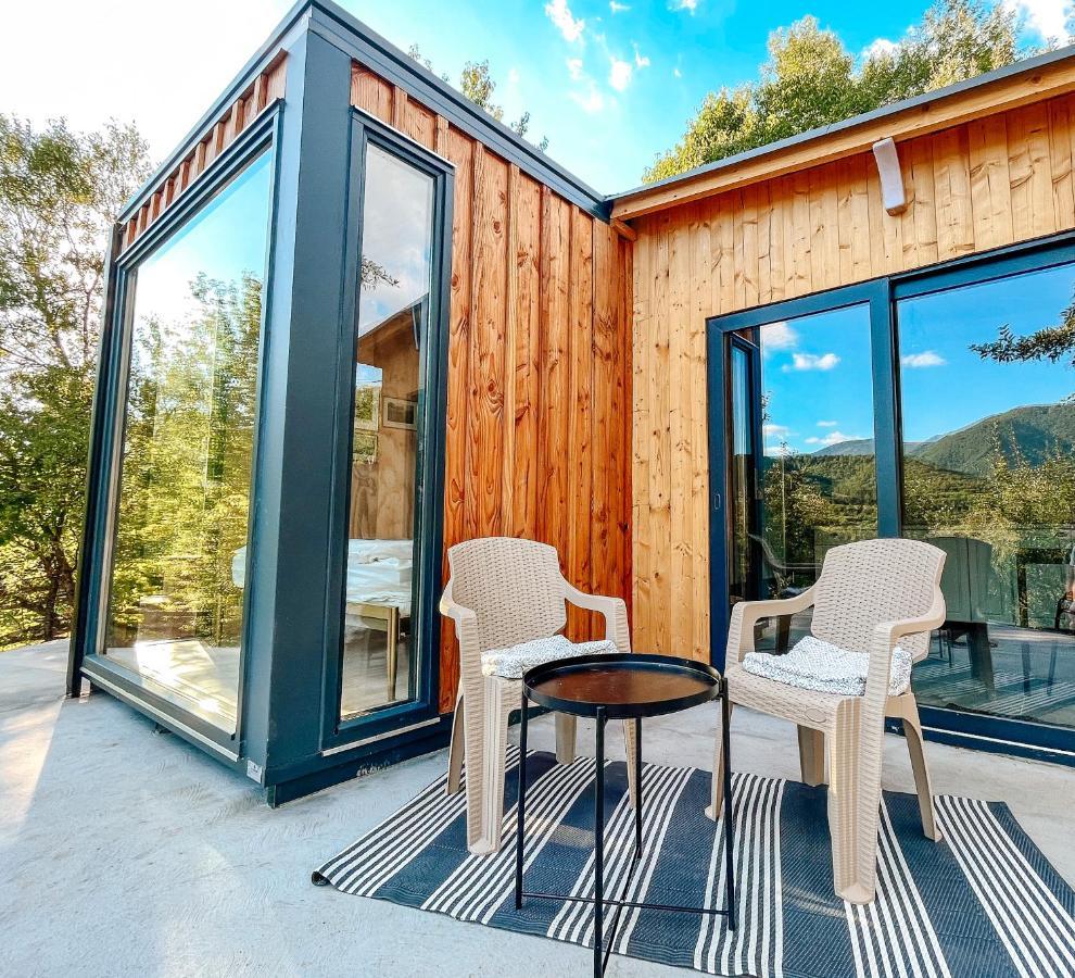 Elysian Fields - The Island Tiny House Bed and Breakfast Sadu Εξωτερικό φωτογραφία