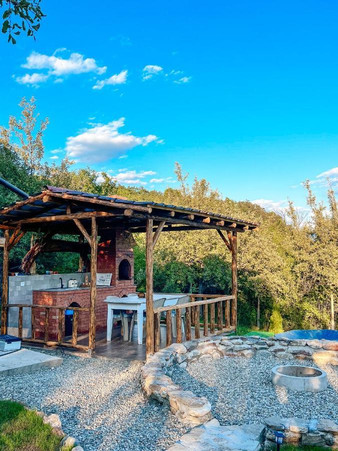 Elysian Fields - The Island Tiny House Bed and Breakfast Sadu Εξωτερικό φωτογραφία