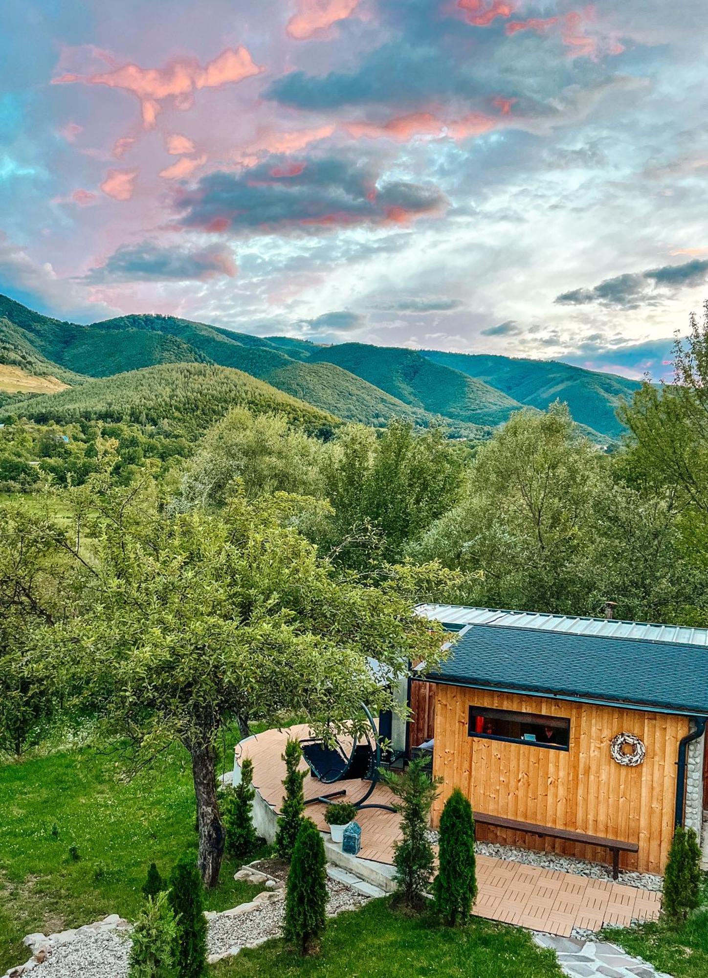 Elysian Fields - The Island Tiny House Bed and Breakfast Sadu Εξωτερικό φωτογραφία