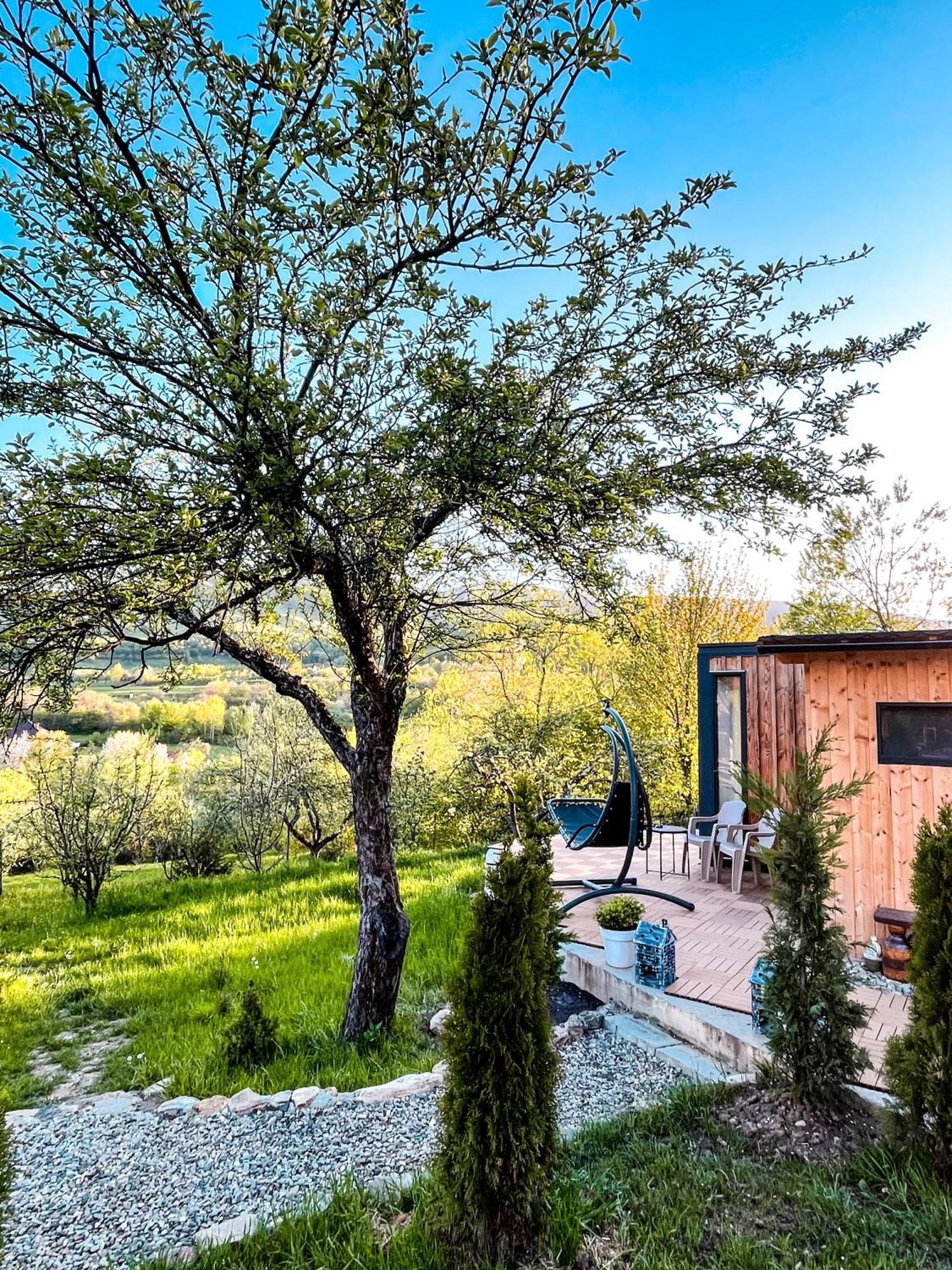 Elysian Fields - The Island Tiny House Bed and Breakfast Sadu Εξωτερικό φωτογραφία