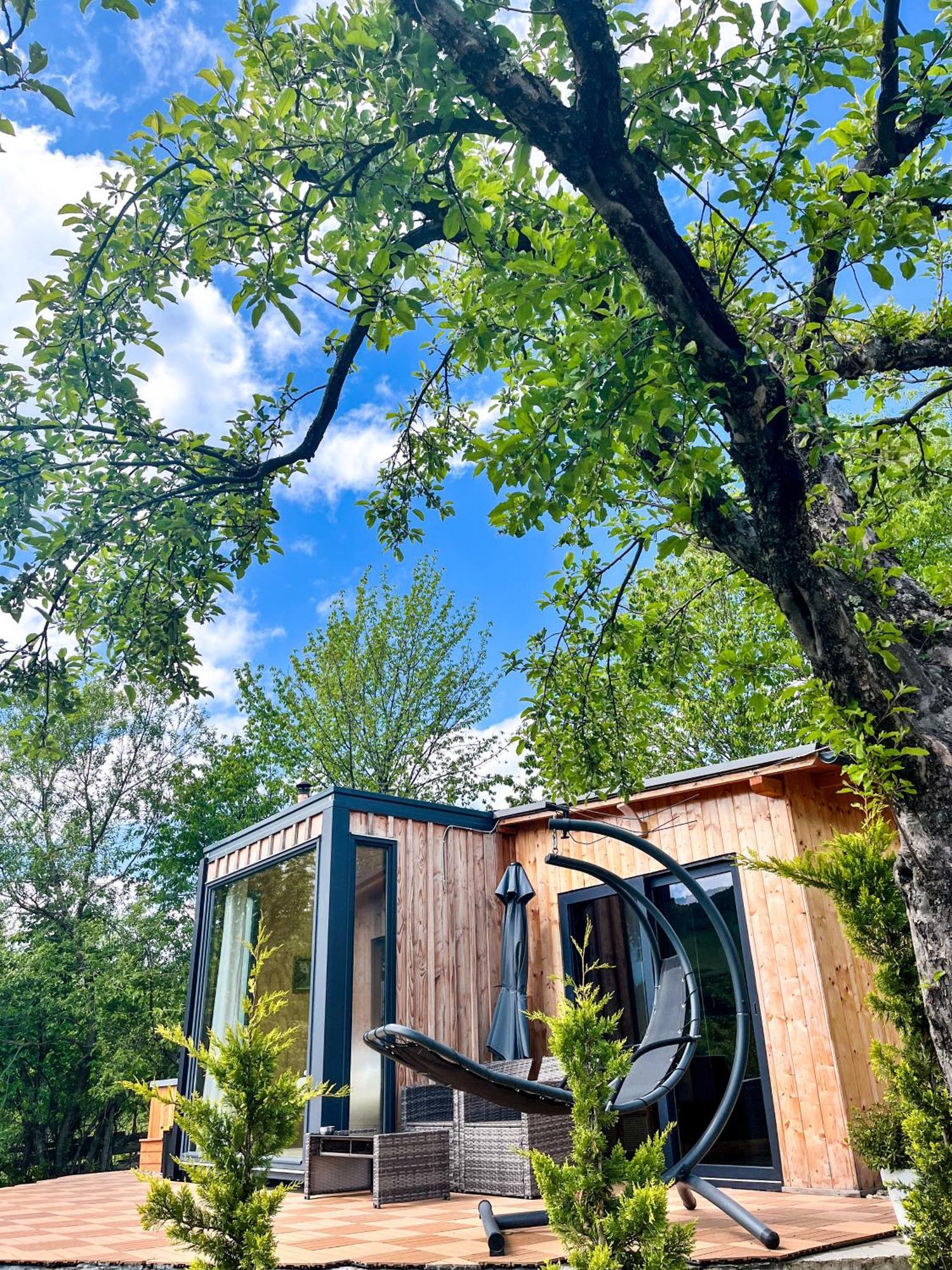 Elysian Fields - The Island Tiny House Bed and Breakfast Sadu Εξωτερικό φωτογραφία